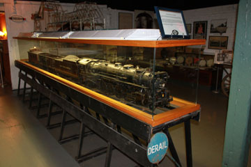 NYC L-2a #2715 (model), National NYC Museum
